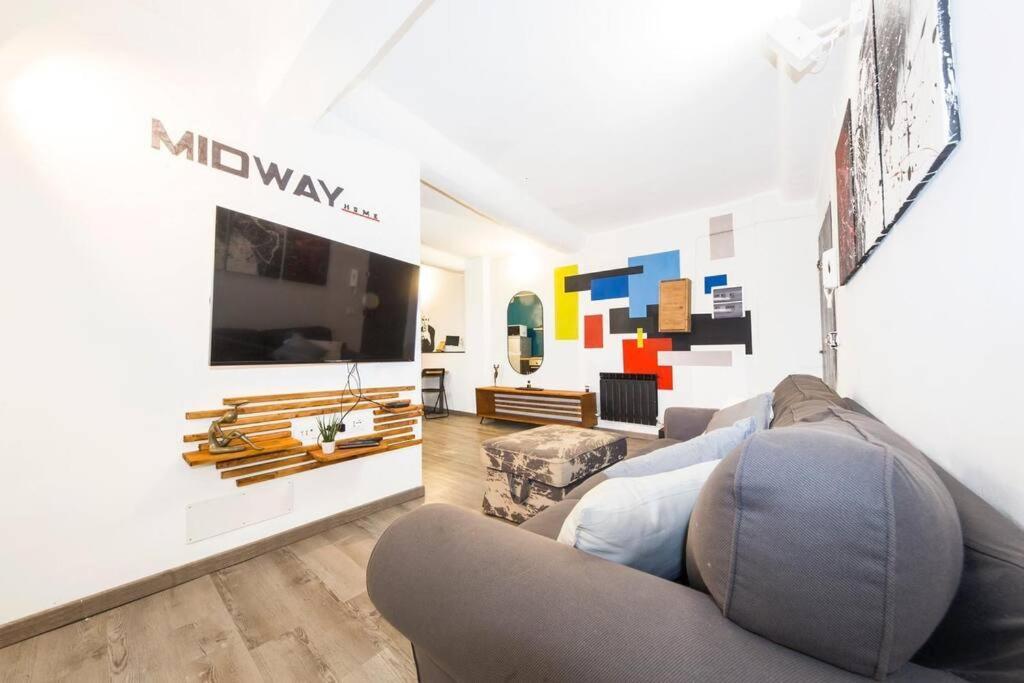Midway Home, Nel Centro Storico Di Genova Zewnętrze zdjęcie